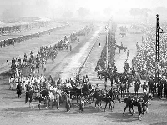 Once the King had passed through the Delhi Gate, the Ruling Princes followed in a glorious procession of ancient tradition, wild exuberance and colour