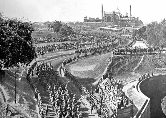 The Procession of the King Emperor and Queen Empress approaching the great Cathedral Mosque of India on their way to Jama Musjid