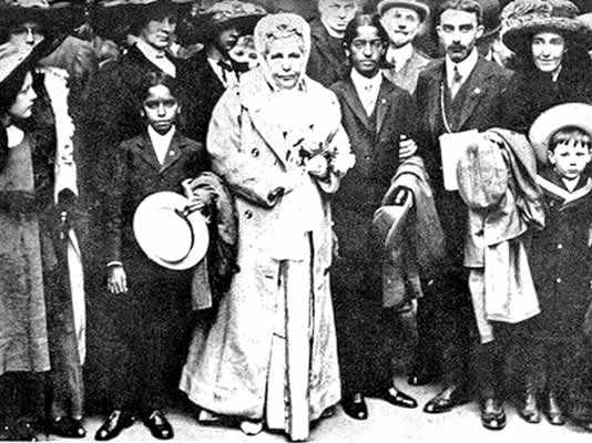 The theosophist Annie Besant joined Lilah on the ship with Krishnamurti (right), who she believed was the new Messiah. She caused a sensation at the station when she arrived in London.